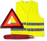 Safety set for the car consisting of a safety vest and a warning